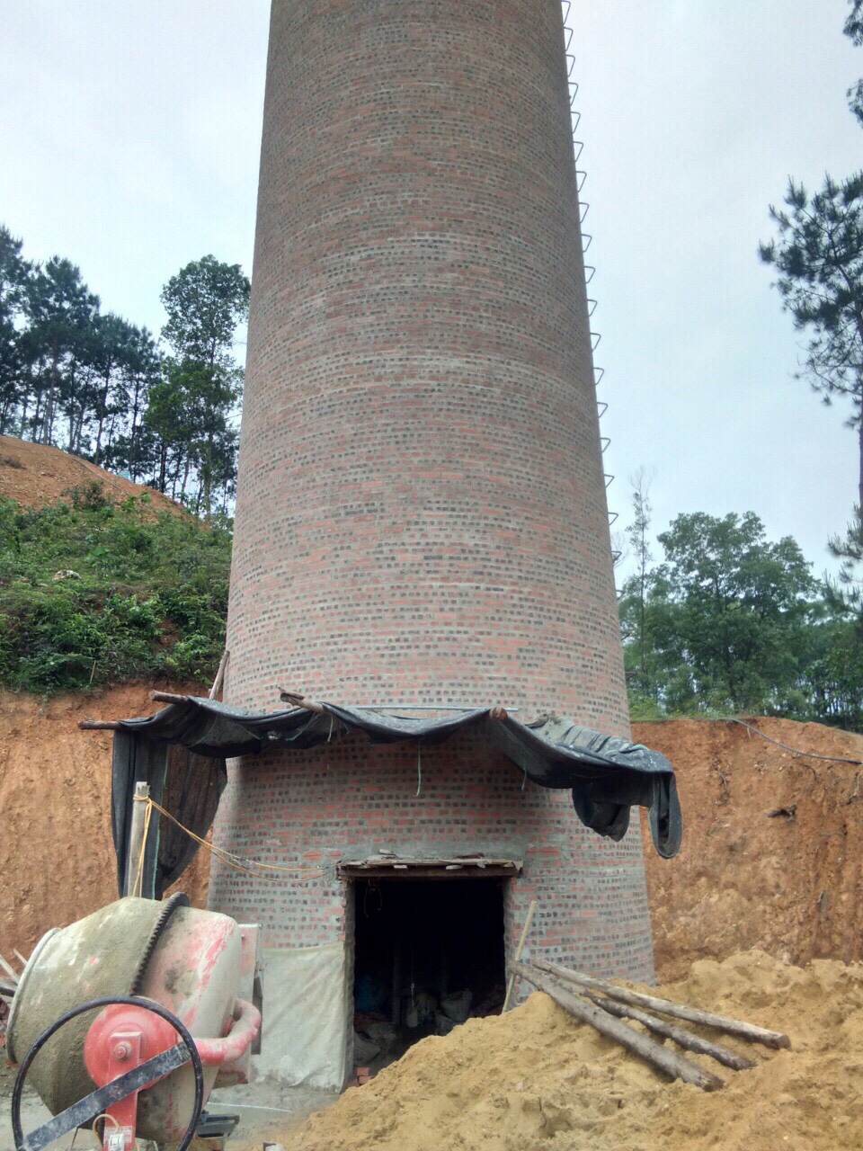 Ống khói xây gạch